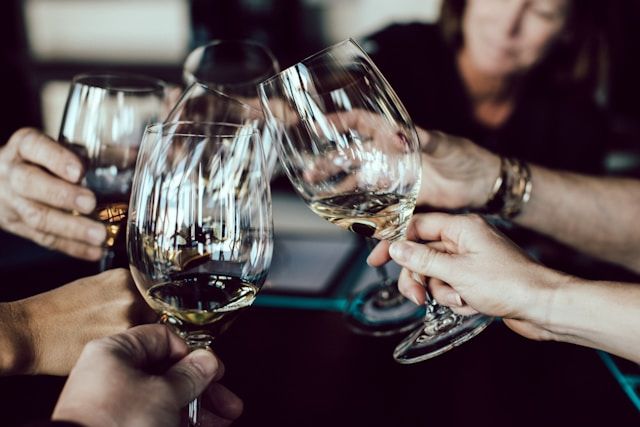 ¿Por qué unirse a un Club del vino cuota mensual puede cambiar tu forma de disfrutar el vino?